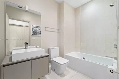 1000 Brickell Plaza #TH1812, Miami, FL 33131 - Photo 37