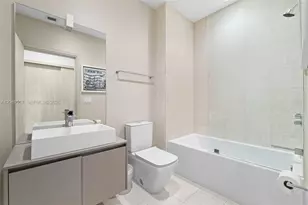 1000 Brickell Plaza, Miami, FL 33131 - Photo 37
