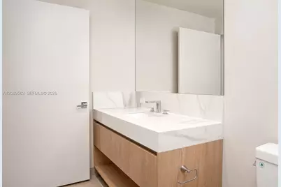 11 NE 6th St #1109, Miami, FL 33132 - Photo 13