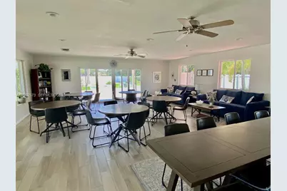 7190 E Tropical Way, Plantation, FL 33317 - Photo 39
