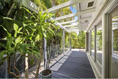 1325 Blue Rd, Coral Gables, FL 33146 - Photo 23