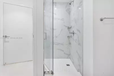 851 NE 1st Ave #1712, Miami, FL 33132 - Photo 33