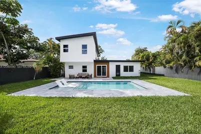 3056 NE 14th Ave #0, Oakland Park, FL 33334 - Photo 15