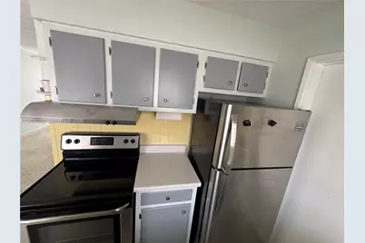 2716 NE 32nd St #5, Fort Lauderdale, FL 33306 - Photo 11