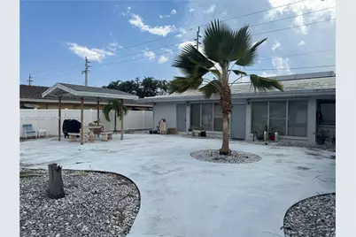 2716 NE 32nd St #5, Fort Lauderdale, FL 33306 - Photo 1