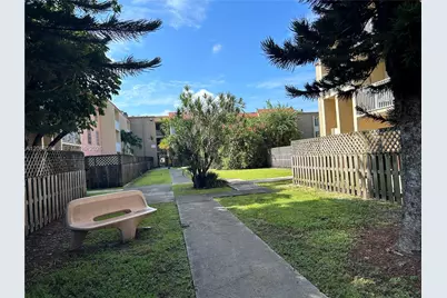 5201 Geneva Way #207, Doral, FL 33166 - Photo 17