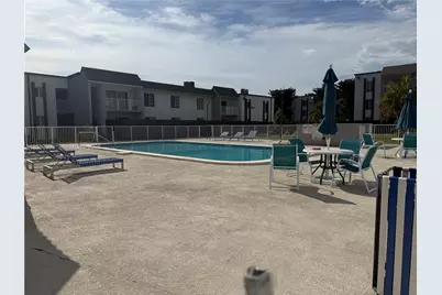5201 Geneva Way #207, Doral, FL 33166 - Photo 3
