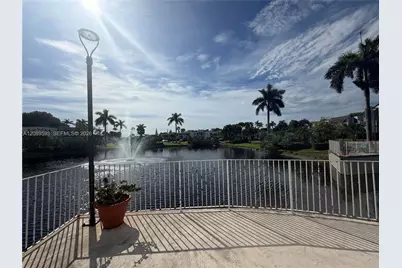 5201 Geneva Way #207, Doral, FL 33166 - Photo 11