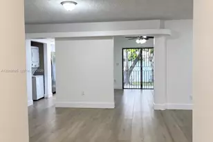 1400 W 39th Pl, Hialeah, FL 33012 - Photo 3