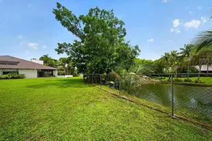 8925 SW 102nd Terrace, Miami, FL 33176 - Photo 69