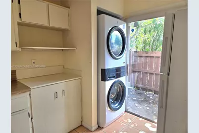 842 Banks #842, Coconut Creek, FL 33063 - Photo 3