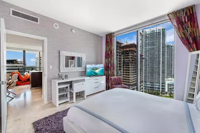 88 SW 7th St #1812, Miami, FL 33130 - Photo 19