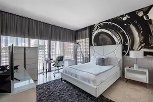 88 SW 7th St, Miami, FL 33130 - Photo 23
