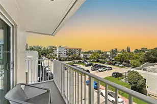 1420 Pennsylvania Ave, Miami Beach, FL 33139 - Photo 1