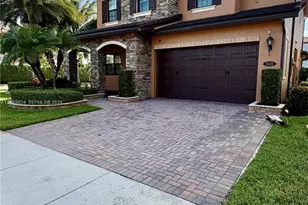 9105 Carrington Ave, Parkland, FL 33076 - Photo 1