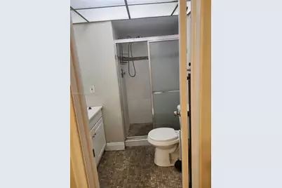 1638 SE Embassy Dr #209, West Palm Beach, FL 33401 - Photo 5