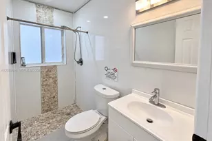 1701 N 46th Ave, Hollywood, FL 33021 - Photo 9