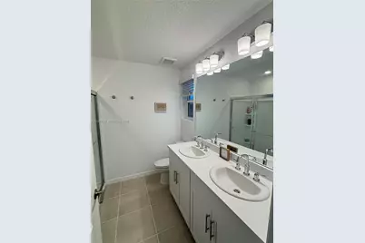 8768 Daybreak #8768, Sarasota, FL 34241 - Photo 17