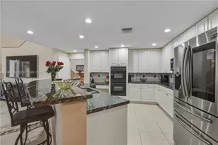 13875 NW 20th St, Pembroke Pines, FL 33028 - Photo 17