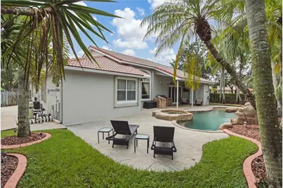 13875 NW 20th St, Pembroke Pines, FL 33028 - Photo 35