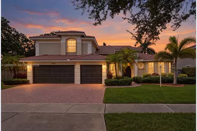 13875 NW 20th St, Pembroke Pines, FL 33028 - Photo 1