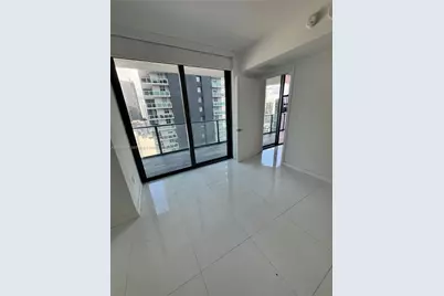 1300 S Miami Ave #1811, Miami, FL 33130 - Photo 11