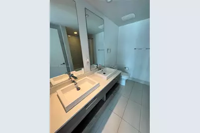 1300 S Miami Ave #1811, Miami, FL 33130 - Photo 15