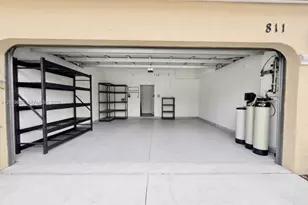 811 NW 155th Terrace, Pembroke Pines, FL 33028 - Photo 25