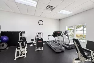 3725 S Ocean Dr, Hollywood, FL 33019 - Photo 19