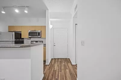 1900 Van Buren St #112B, Hollywood, FL 33020 - Photo 9