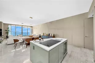 18975 Collins Ave, Sunny Isles Beach, FL 33160 - Photo 5