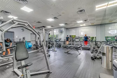 12922 NW 20th St, Pembroke Pines, FL 33028 - Photo 55