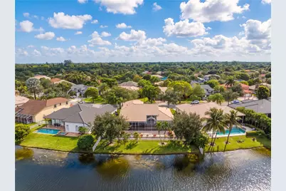 12922 NW 20th St, Pembroke Pines, FL 33028 - Photo 33