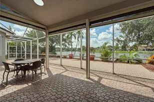 12922 NW 20th St, Pembroke Pines, FL 33028 - Photo 37