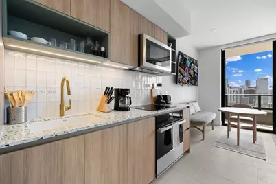 159 NE 6th St #3206, Miami, FL 33132 - Photo 27