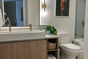 159 NE 6th St, Miami, FL 33132 - Photo 31
