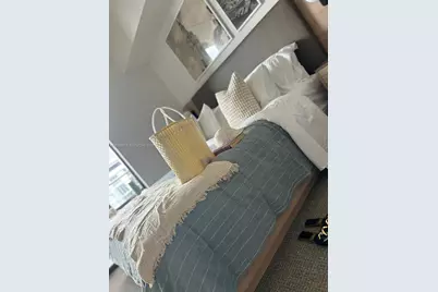 159 NE 6th St #3206, Miami, FL 33132 - Photo 21