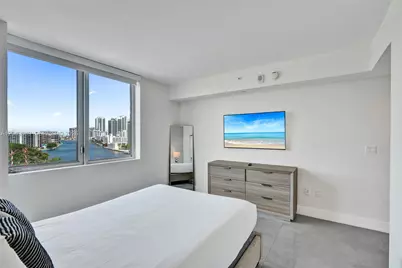 2600 E Hallandale Beach Blvd #T1002, Hallandale Beach, FL 33009 - Photo 17