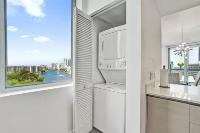 2600 E Hallandale Beach Blvd #T1002, Hallandale Beach, FL 33009 - Photo 27