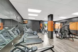 90 Edgewater Dr, Coral Gables, FL 33133 - Photo 25