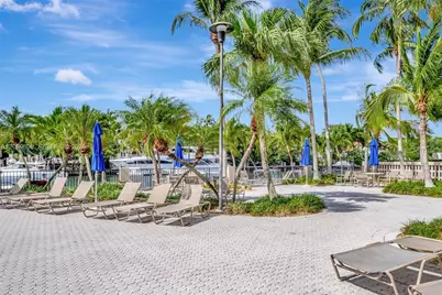 90 Edgewater Dr #327, Coral Gables, FL 33133 - Photo 33