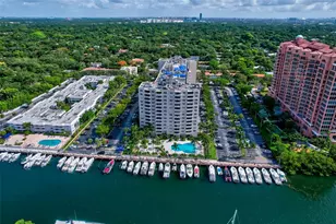 90 Edgewater Dr, Coral Gables, FL 33133 - Photo 43
