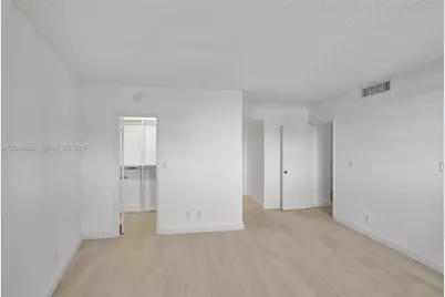 90 Edgewater Dr #327, Coral Gables, FL 33133 - Photo 15