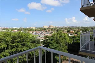 4550 NW 9th St, Miami, FL 33126 - Photo 11