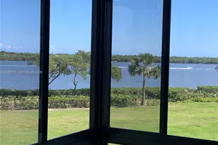 6082 SE Landing Way, Stuart, FL 34997 - Photo 19