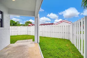 2414 San Remo Cir, Homestead, FL 33035 - Photo 33