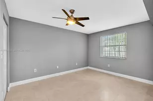 2820 N Oakland Forest Dr, Oakland Park, FL 33309 - Photo 27