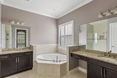 7990 NW 112th Ter, Parkland, FL 33076 - Photo 47