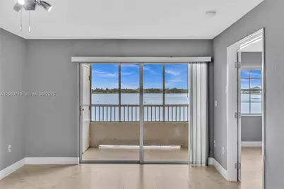 2811 N Oakland Forest Dr #205, Oakland Park, FL 33309 - Photo 3