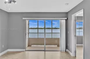 2811 N Oakland Forest Dr, Oakland Park, FL 33309 - Photo 3
